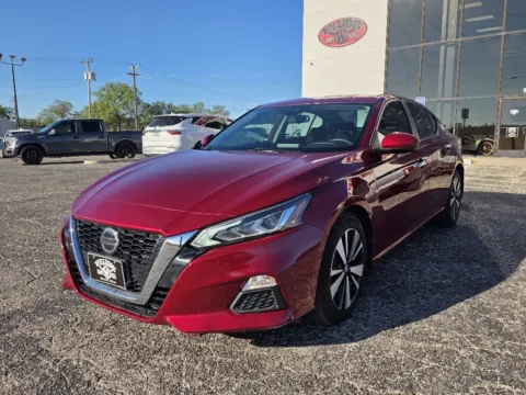 Another view of 2022 NISSAN ALTIMA SV for sale in Abilene, TX at Williams Group Auto
