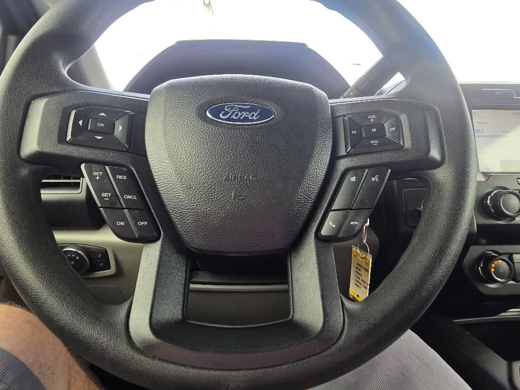Ford F-150 photo 21