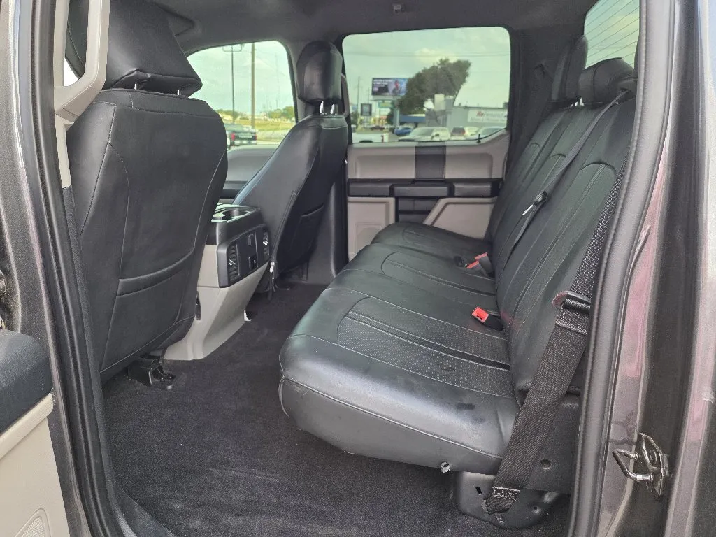 Ford F-150 photo 13
