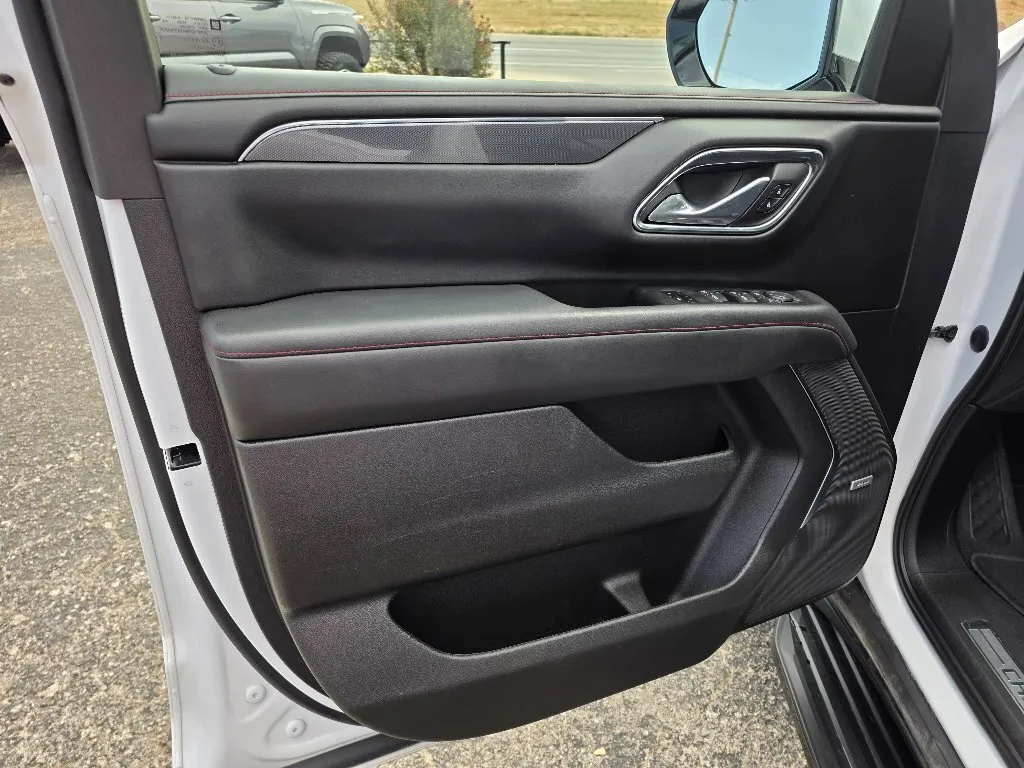 Chevrolet Tahoe photo 10