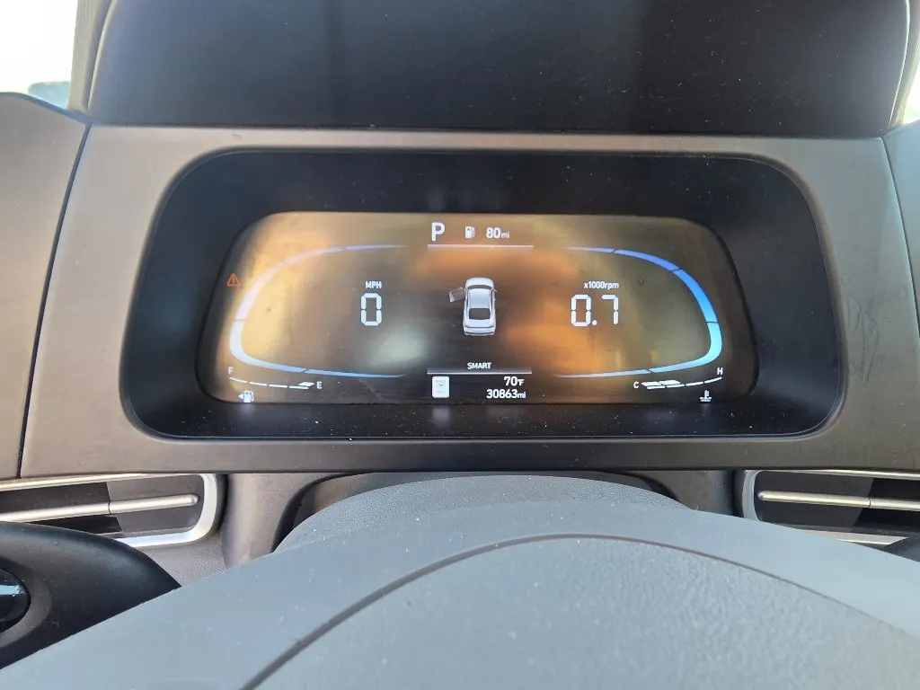 Hyundai Elantra photo 18
