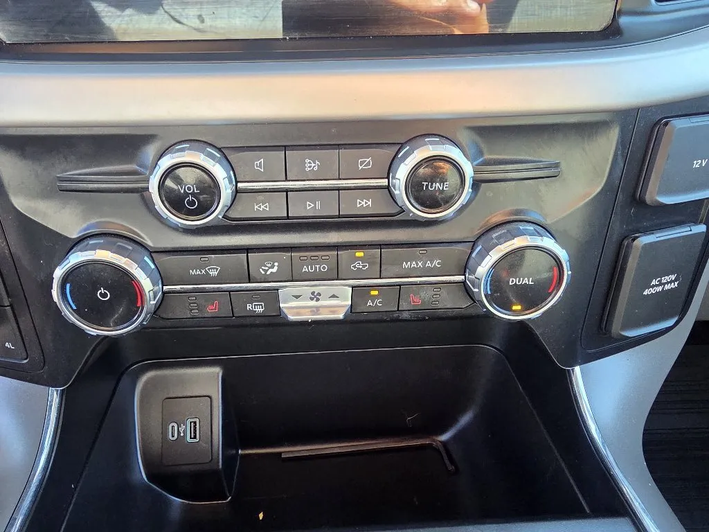 Ford F-150 photo 20