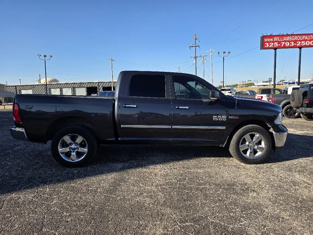 Ram 1500 photo 8