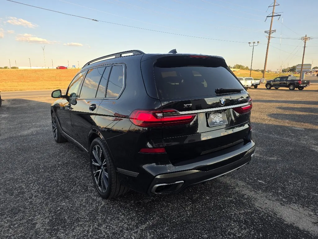 BMW X7 photo 5