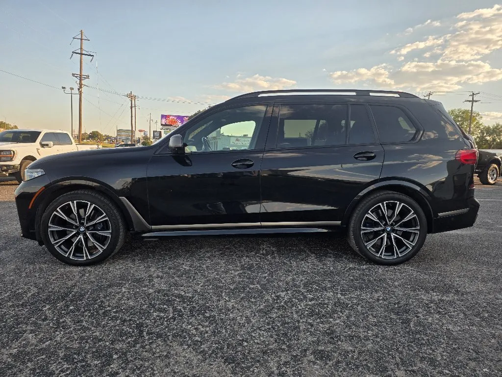 BMW X7 photo 4