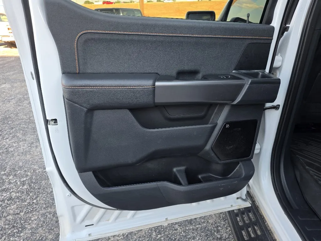 Ford F-150 photo 12