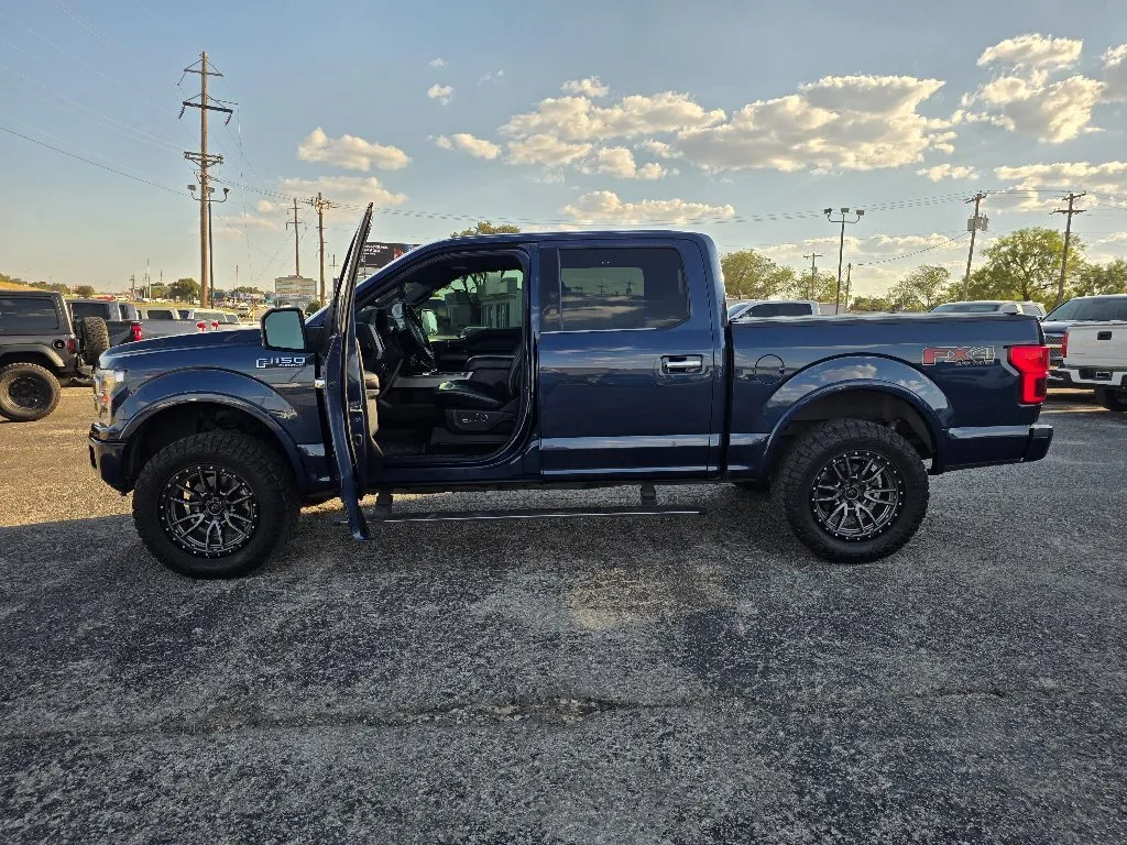Ford F-150 photo 9