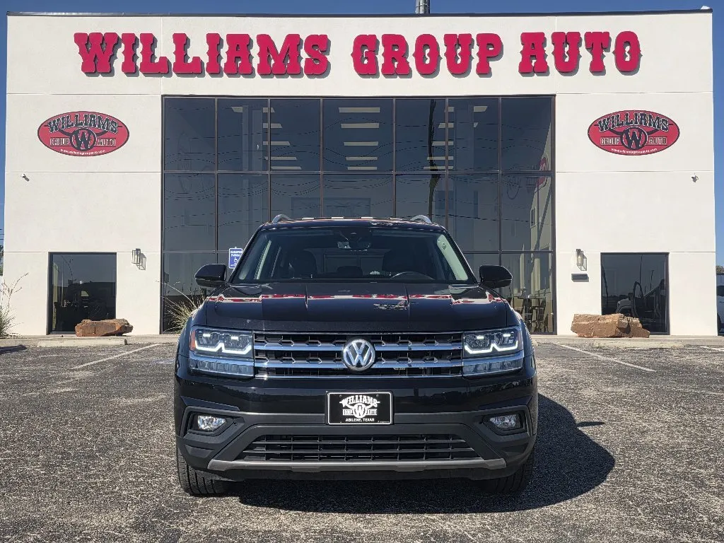 Volkswagen Atlas photo 2