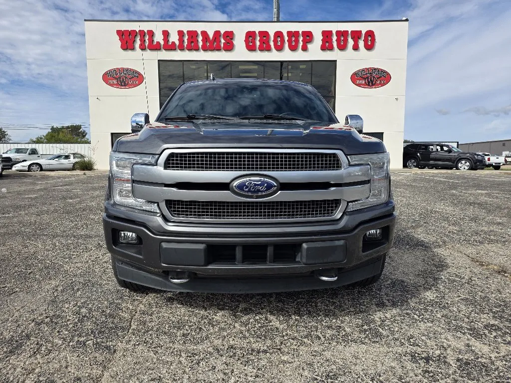 Ford F-150 photo 2