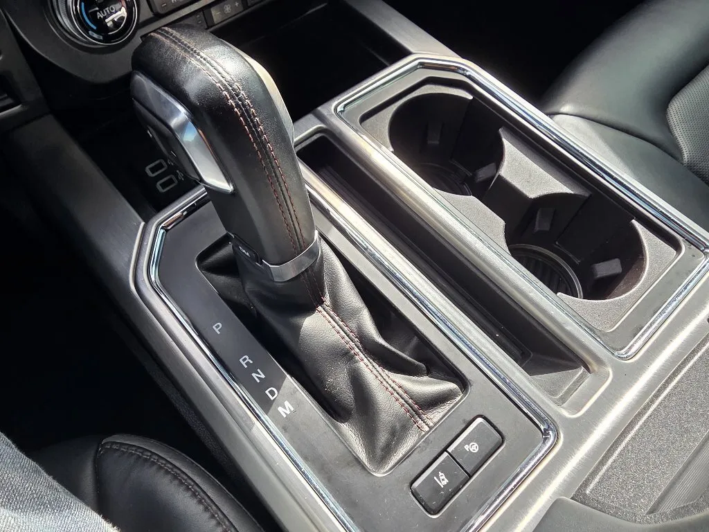 Ford F-150 photo 21