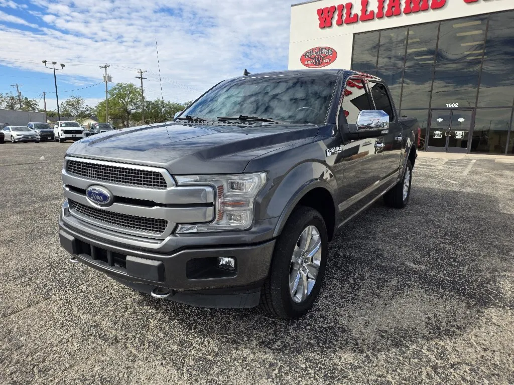 Ford F-150 photo 3