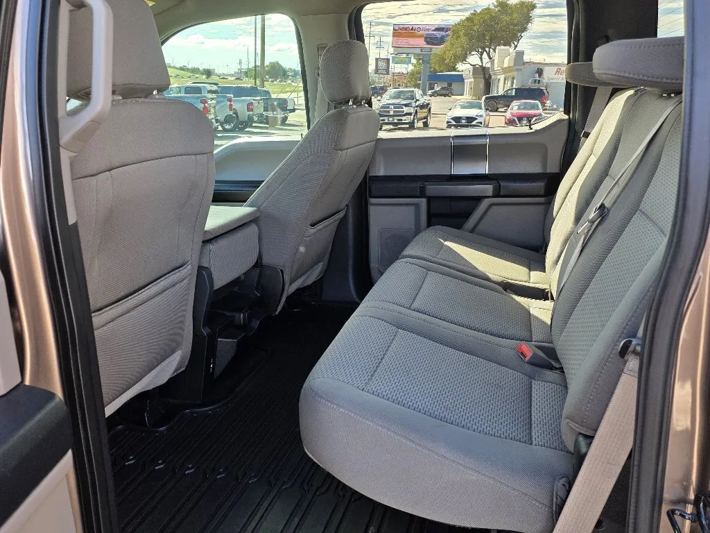 Ford F-150 photo 13