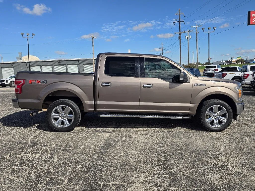 Ford F-150 photo 8