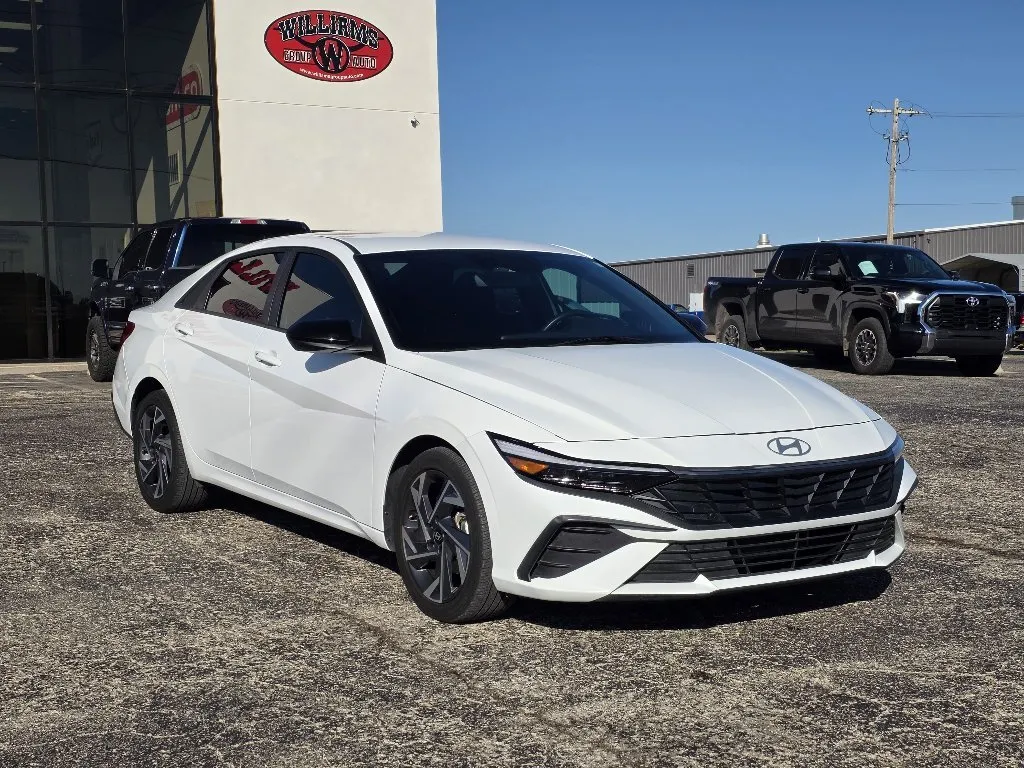 White 2025 HYUNDAI ELANTRA SEL SPORT for sale in Abilene, TX
