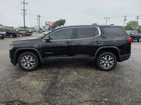 More photos of 2022 GMC ACADIA SLE at Williams Group Auto, TX