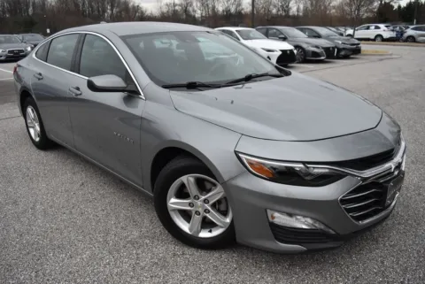 Gray 2024 Chevrolet Malibu LT for sale in Randallstown, MD