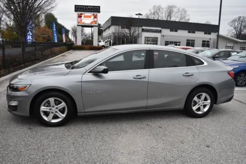 More photos of 2024 Chevrolet Malibu LT at Exclusive Motorcars, MD