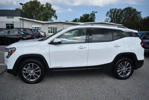 More photos of 2024 GMC Terrain SLT at Exclusive Motorcars, MD