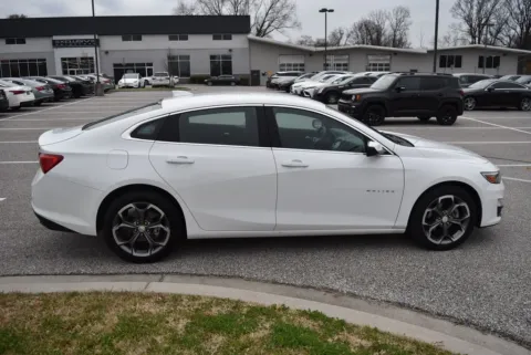White 2024 Chevrolet Malibu LT for sale in Randallstown, MD