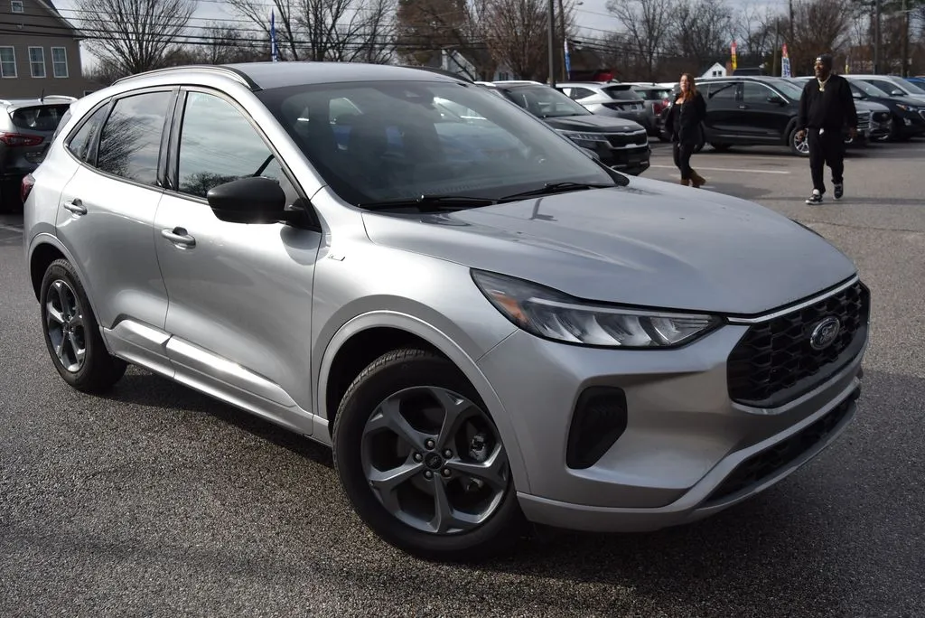 2024 Ford Escape ST-Line