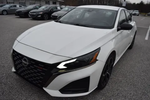 More photos of 2024 Nissan Altima 2.5 SR at Exclusive Motorcars, MD