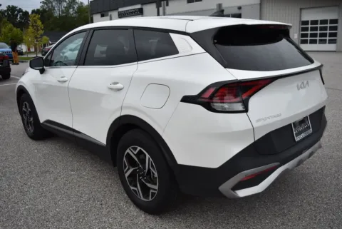 More photos of 2024 Kia Sportage LX at Exclusive Motorcars, MD