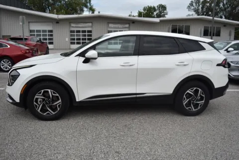 More photos of 2024 Kia Sportage LX at Exclusive Motorcars, MD