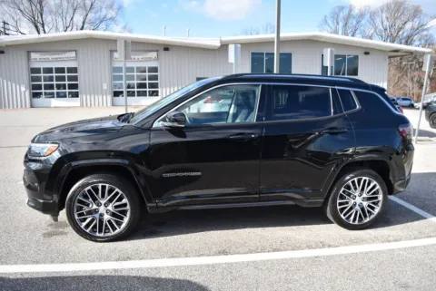 More photos of 2022 Jeep Compass Limited at Exclusive Motorcars, MD