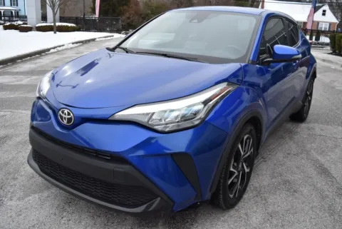 More photos of 2022 Toyota C-HR XLE at Exclusive Motorcars, MD