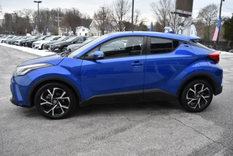 More photos of 2022 Toyota C-HR XLE at Exclusive Motorcars, MD