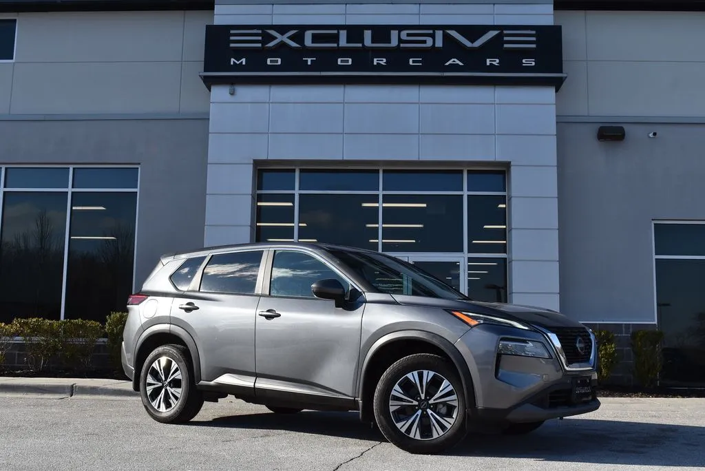 Gray 2022 Nissan Rogue SV for sale in Randallstown, MD
