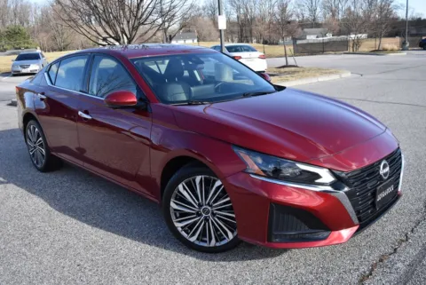 Red 2023 Nissan Altima 2.5 SL for sale in Randallstown, MD