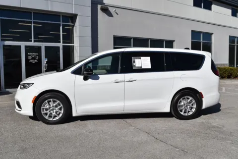 More photos of 2024 Chrysler Pacifica Touring L at Exclusive Motorcars, MD