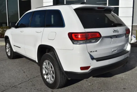 More photos of 2022 Jeep Grand Cherokee WK Laredo E at Exclusive Motorcars, MD