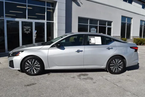 More photos of 2024 Nissan Altima 2.5 SV at Exclusive Motorcars, MD