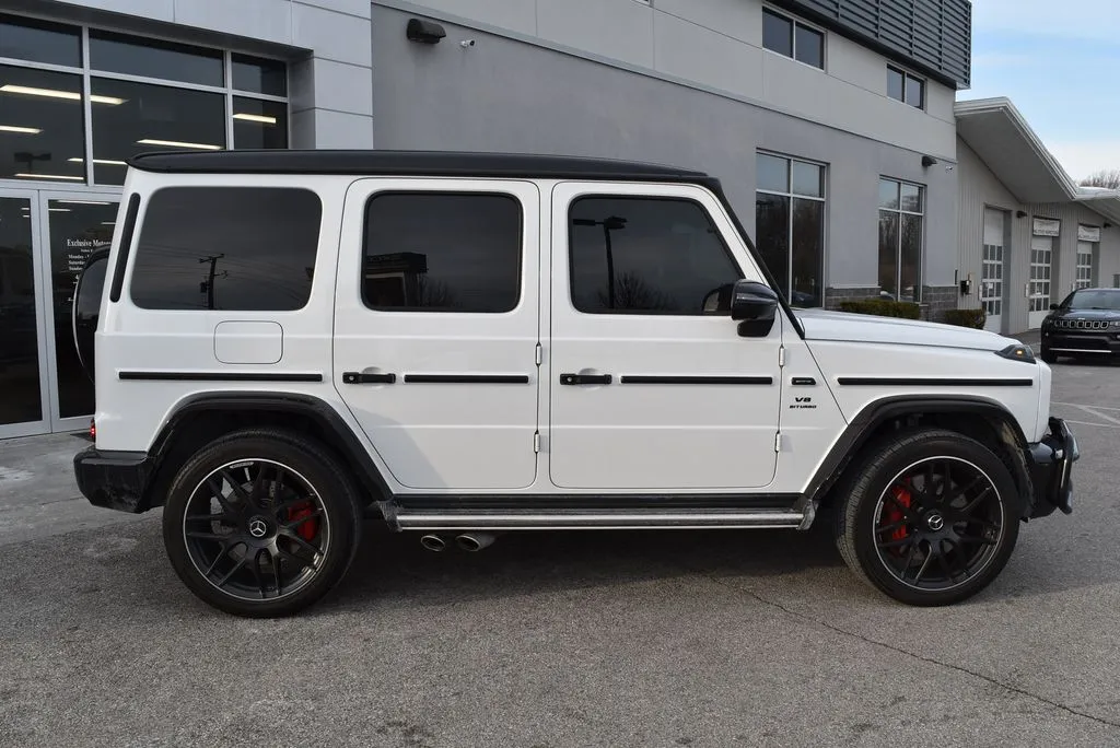 Mercedes-Benz G-Class photo 2