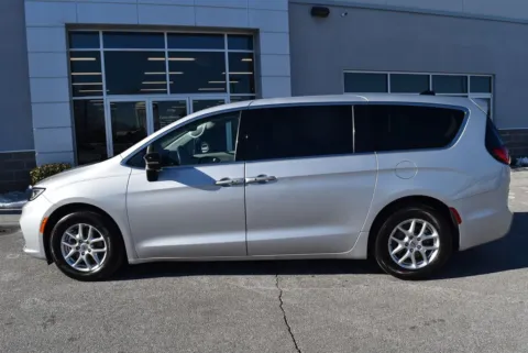 More photos of 2024 Chrysler Pacifica Touring L at Exclusive Motorcars, MD