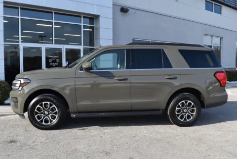 More photos of 2024 Ford Expedition XLT at Exclusive Motorcars, MD