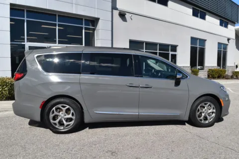 Photos of 2023 Chrysler Pacifica Limited for sale in Randallstown, MD at Exclusive Motorcars