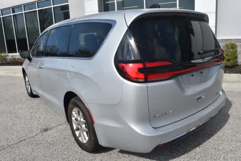 More photos of 2024 Chrysler Pacifica Touring L at Exclusive Motorcars, MD