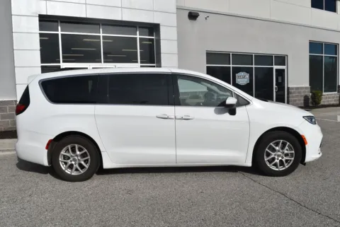 Photos of 2023 Chrysler Pacifica Touring L for sale in Randallstown, MD at Exclusive Motorcars