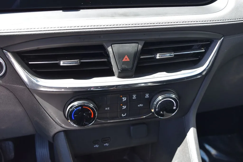Buick Encore GX photo 16