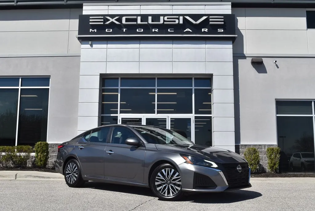 2023 Nissan Altima SV