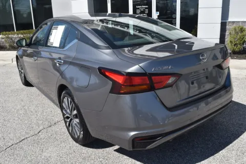 More photos of 2023 Nissan Altima 2.5 SV at Exclusive Motorcars, MD