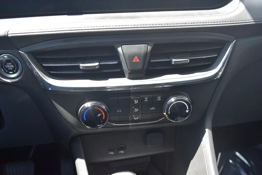 Buick Encore GX photo 16