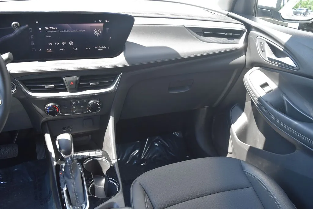 Buick Encore GX photo 13