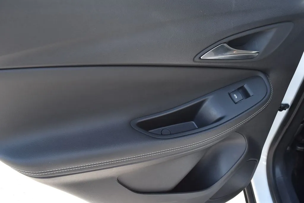 Buick Encore GX photo 11