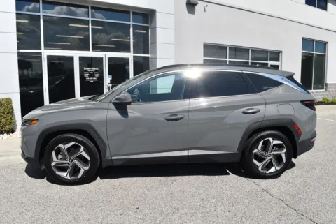 More photos of 2024 Hyundai Tucson Limited at Exclusive Motorcars, MD