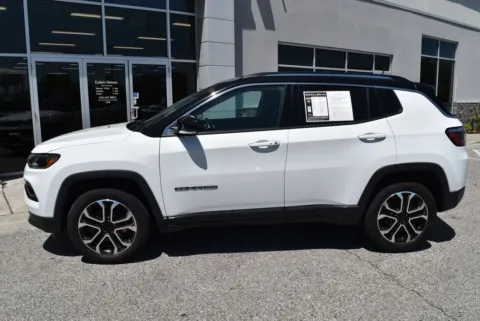 More photos of 2022 Jeep Compass Limited at Exclusive Motorcars, MD
