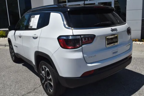 More photos of 2022 Jeep Compass Limited at Exclusive Motorcars, MD
